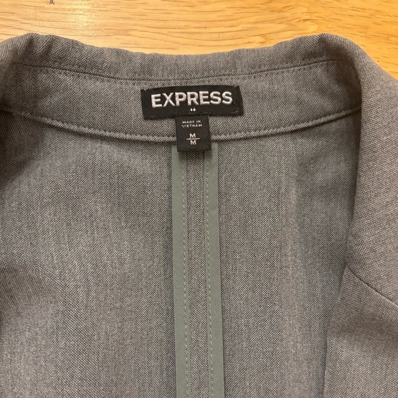 Express Blazer - Picture 2 of 3